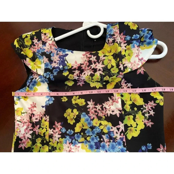 Elliatt NWT Botanic Shift Dress Sold Out On Revolve Mini Dress Florals Medium - Picture 11 of 15